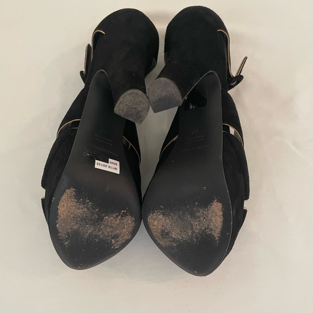 Gold and Black Dolce and Gabbana leather platforms - Picture 12 of 12